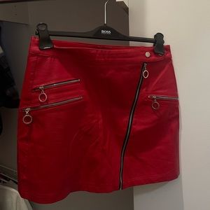 akira red skirt size L